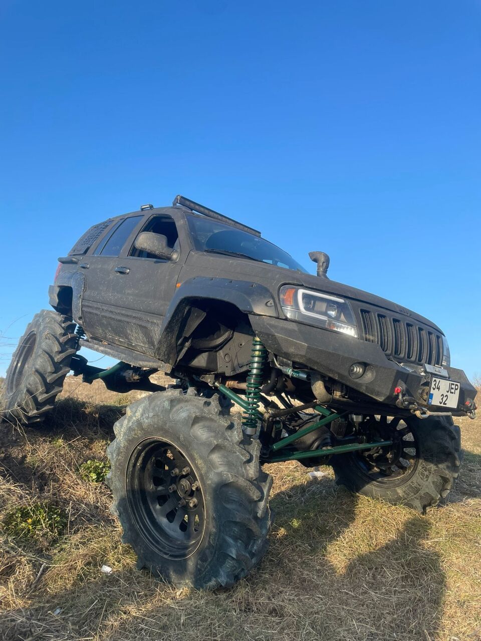 Offroad Süspansiyon Rehberi: Amortisörler ve Lift Kitler
