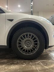 Tesla Model Y Winrace T (18'')